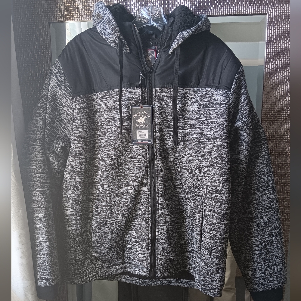 Men's jacket size L with sherpa lining